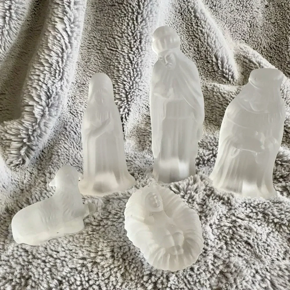 Clear Frosted Glass 5 Piece‎ Nativity Set